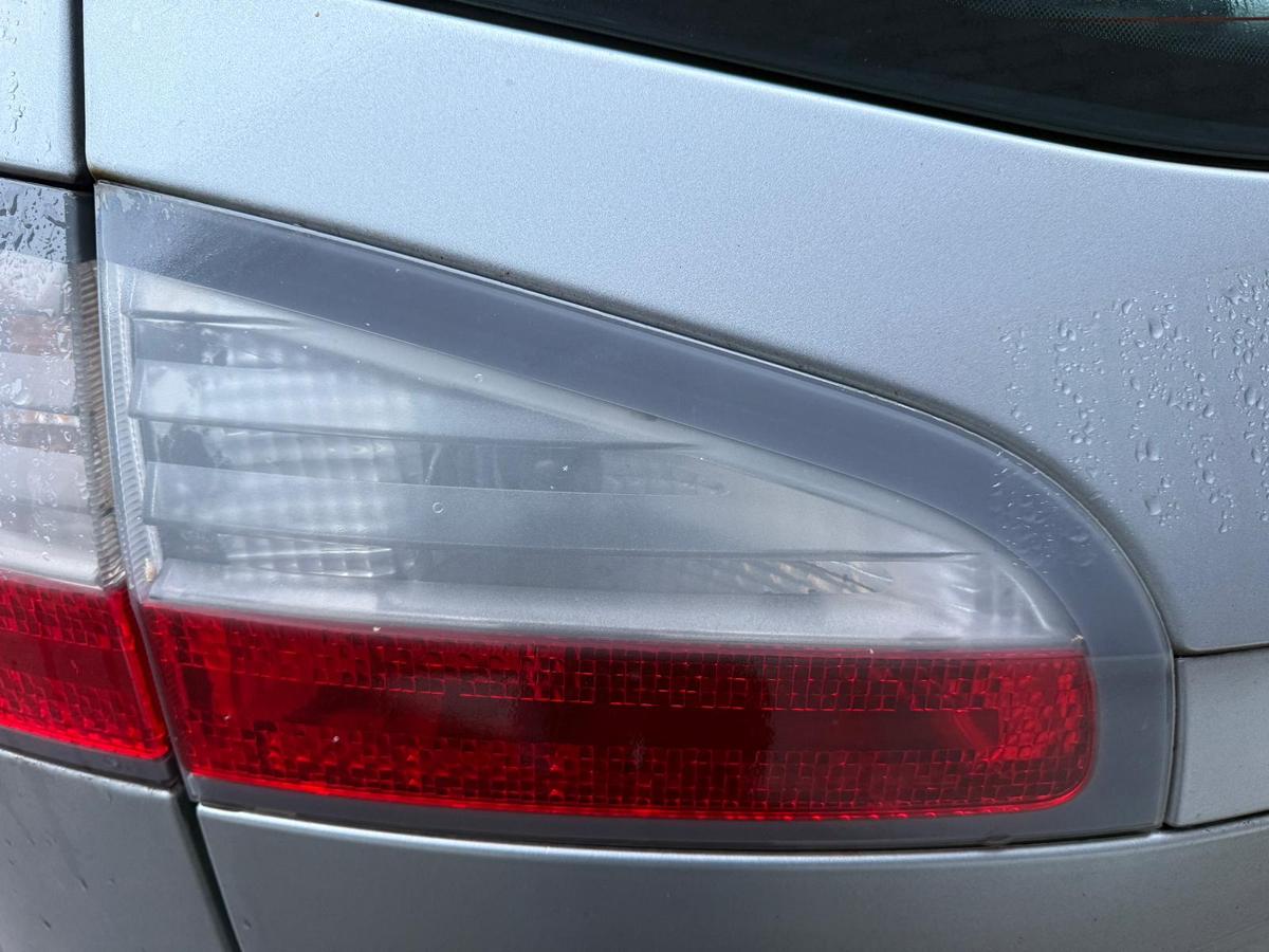 Ford S Max WA6 original Rücklicht Rückleuchte innen links Vorfacelift BJ07